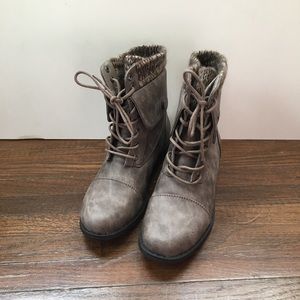 Winter Boots I’M MOVING- PRICE SLASHED